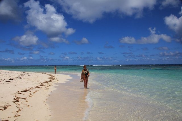 m_Mum Lobloli Bay Anegada