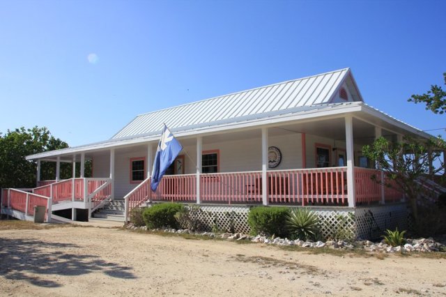 m_National Trust building at Booby Nature Reserve
