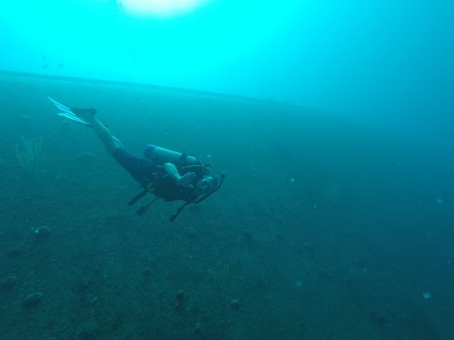 m_jez diving wreck