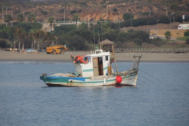 m_fishing boat sotogrande