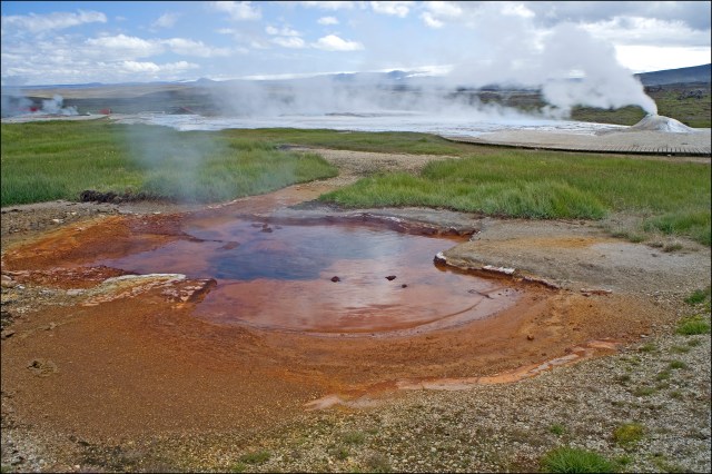 5077-hot-springs-rugged-interior-of-iceland