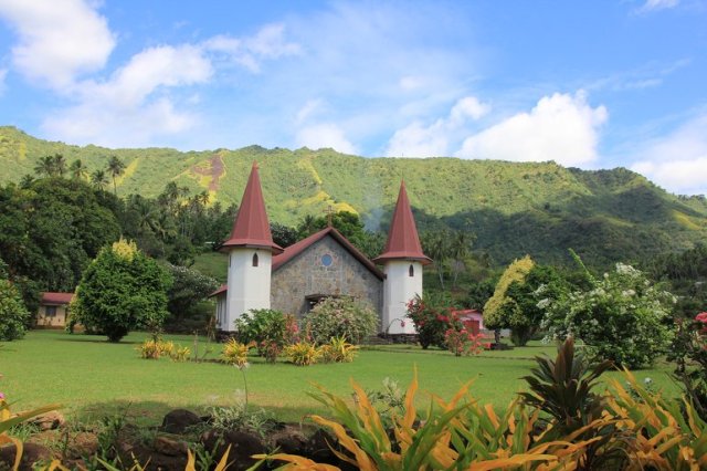 m_Hatiheu village church